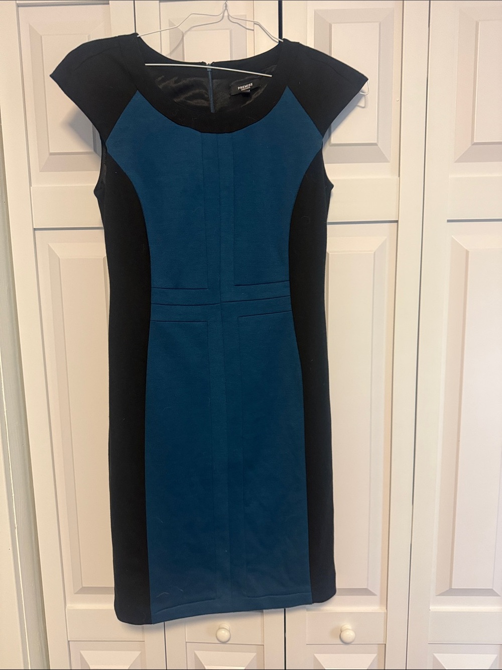 Premise Teal and Black Cap-Sleeve Sheath Midi Dress